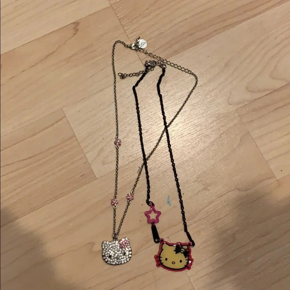 Bundle of 2 pc Hello Kitty Necklace Girls - Picture 6 of 8